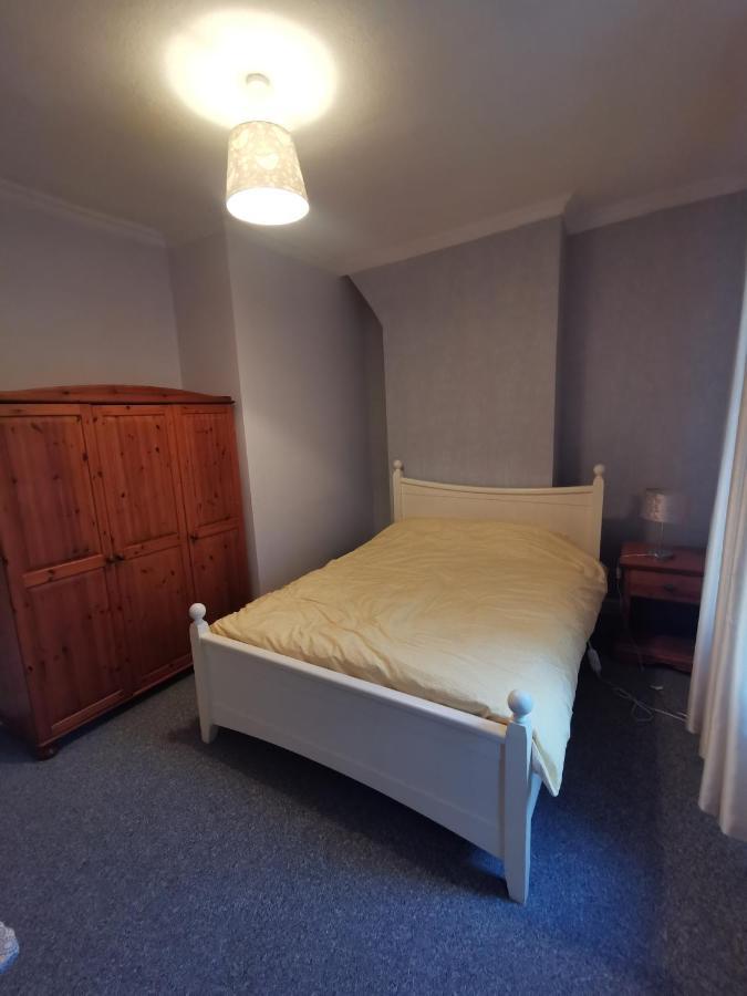 Parkside House 3 Bedroom 2 Bathroom. Parking. Barrow-in-Furness Exterior foto